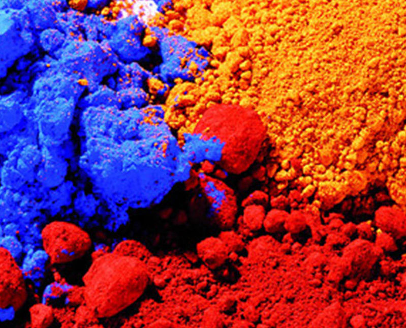 Pigment und Pigment sind zweierlei - in Material und Beständigkeit. Farbpigmente lassen sich einteilen in organische und anorganische (mineralische) Pigmente.